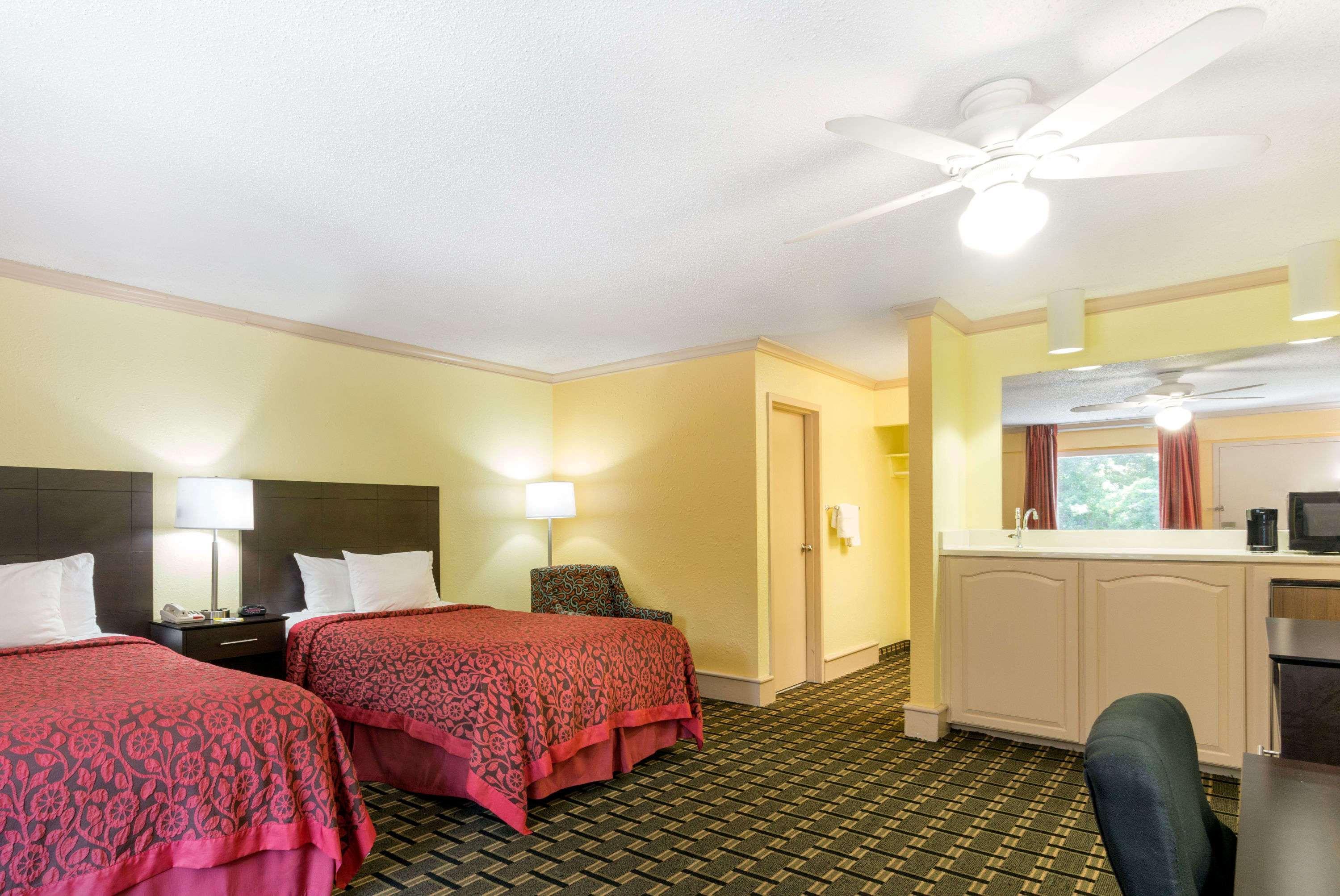 Days Inn By Wyndham Savannah Airport Luaran gambar